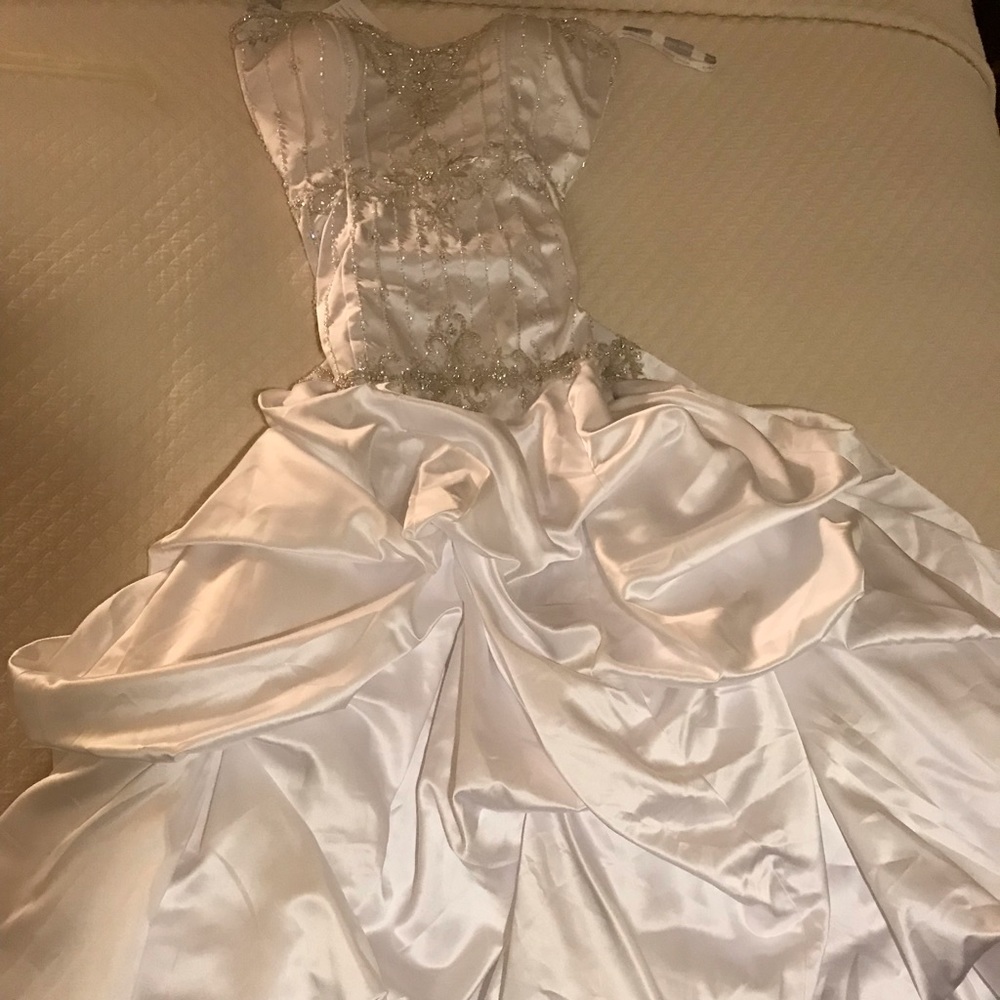 New bridal gown